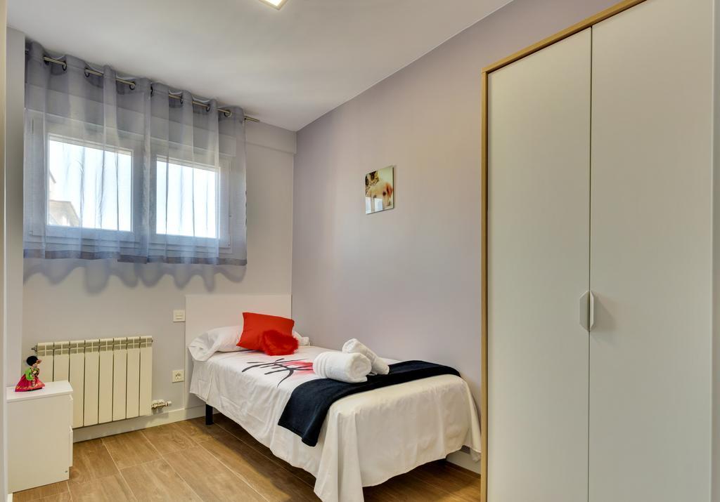 Apartamentos San Lazaro サラゴサ エクステリア 写真